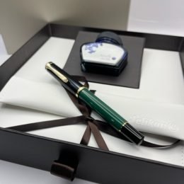 Pelikan Classic 251 Green/Black