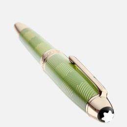 Meisterstück Calligraphy Solitaire Celadon Dégradé with curved nib